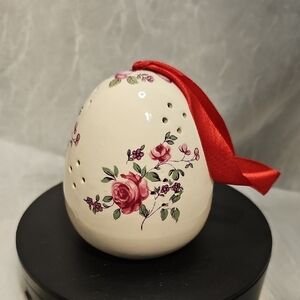 Floral Ceramic Potpourri Ornament with Red Ribbon